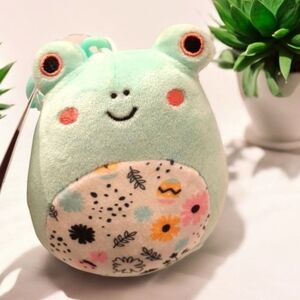 Squishmallows 3.5" Easter Clip-On Fritz The Frog